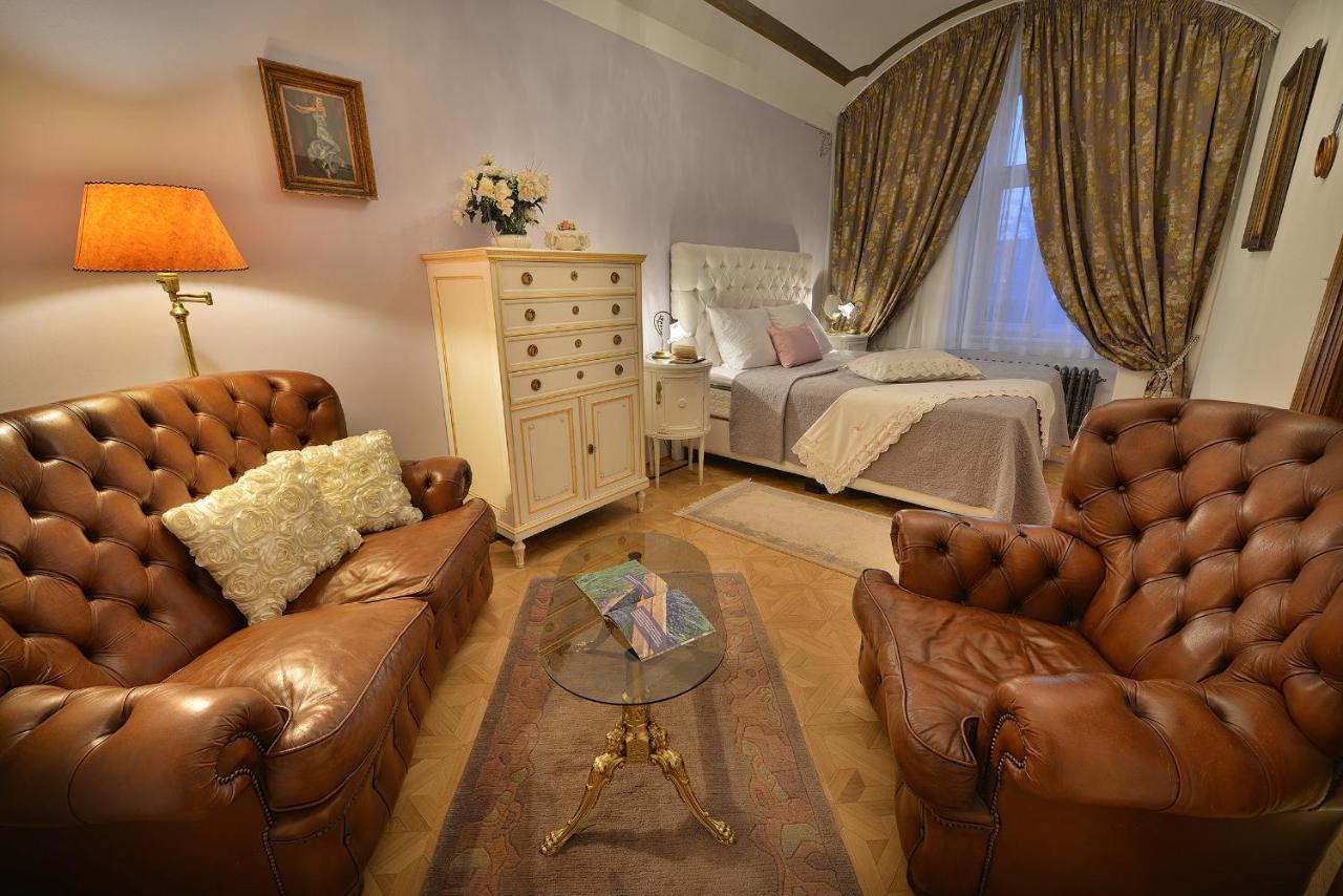 Apartman Dalia Janackovo Nabrezi Prag Exterior foto