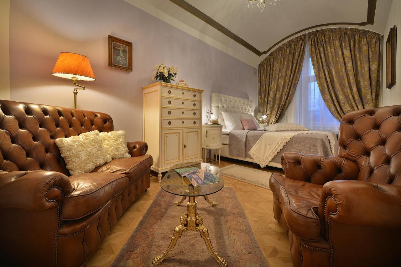 Apartman Dalia Janackovo Nabrezi Prag Exterior foto