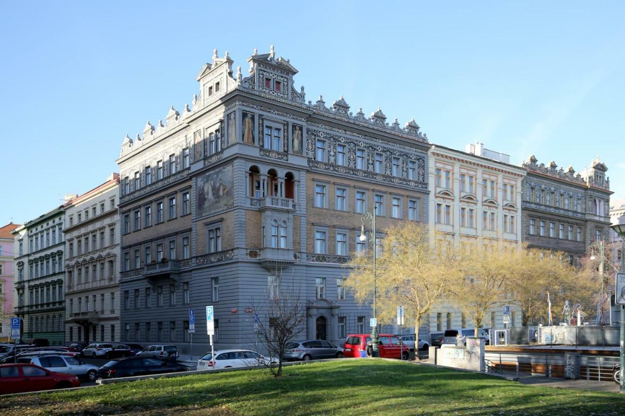 Apartman Dalia Janackovo Nabrezi Prag Exterior foto